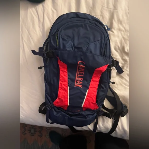 CamelBak Navy and Crimson Backpack - Picture 2 of 10